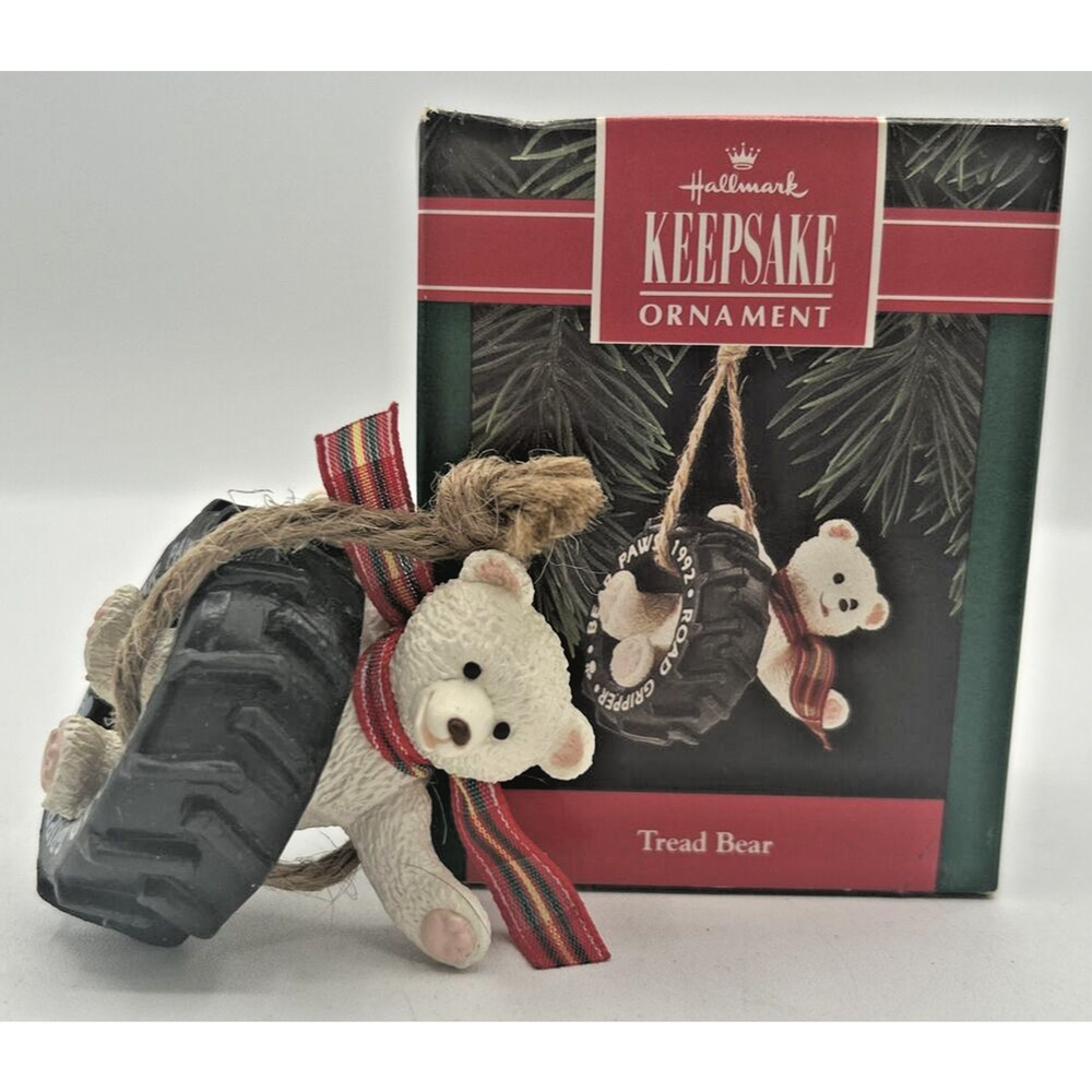 Hallmark Keepsake Ornament‎ Tread Bear 1992 U47